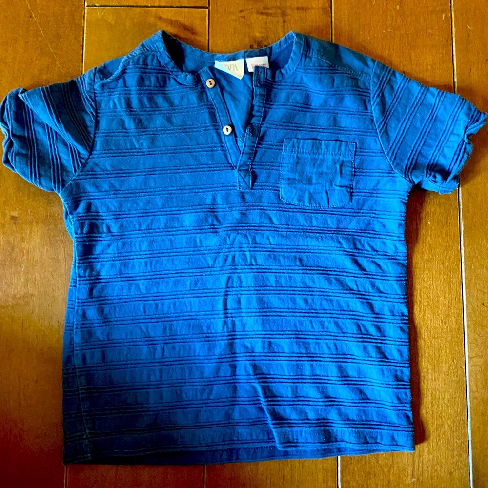 Short sleeves tee from Zara